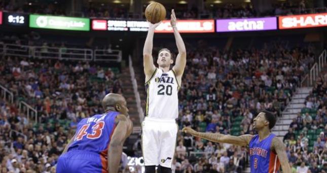 刻被一名防 刻被一名防