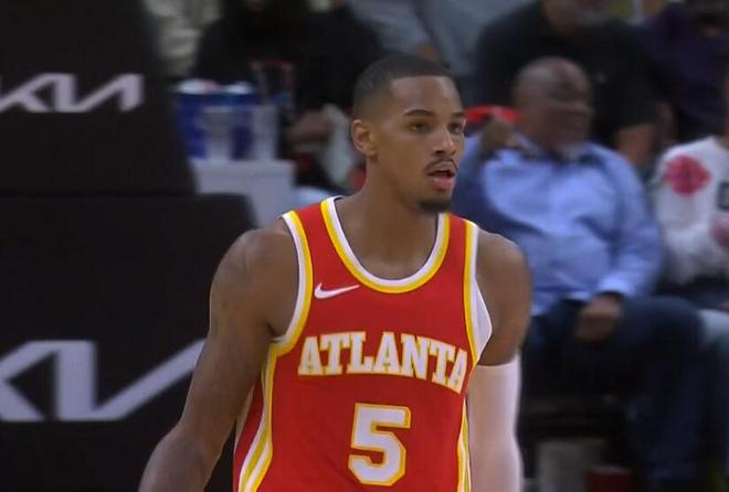 四场比赛中 四场比赛中