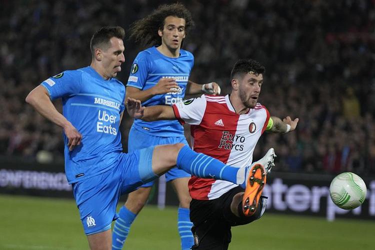 重金属足球 重金属足球