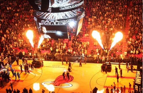 站位中立 站位中立